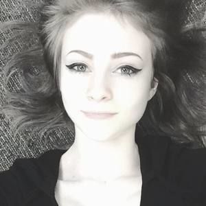 Meet your Posher, Hailey